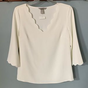 NWT Scallop Edge Top